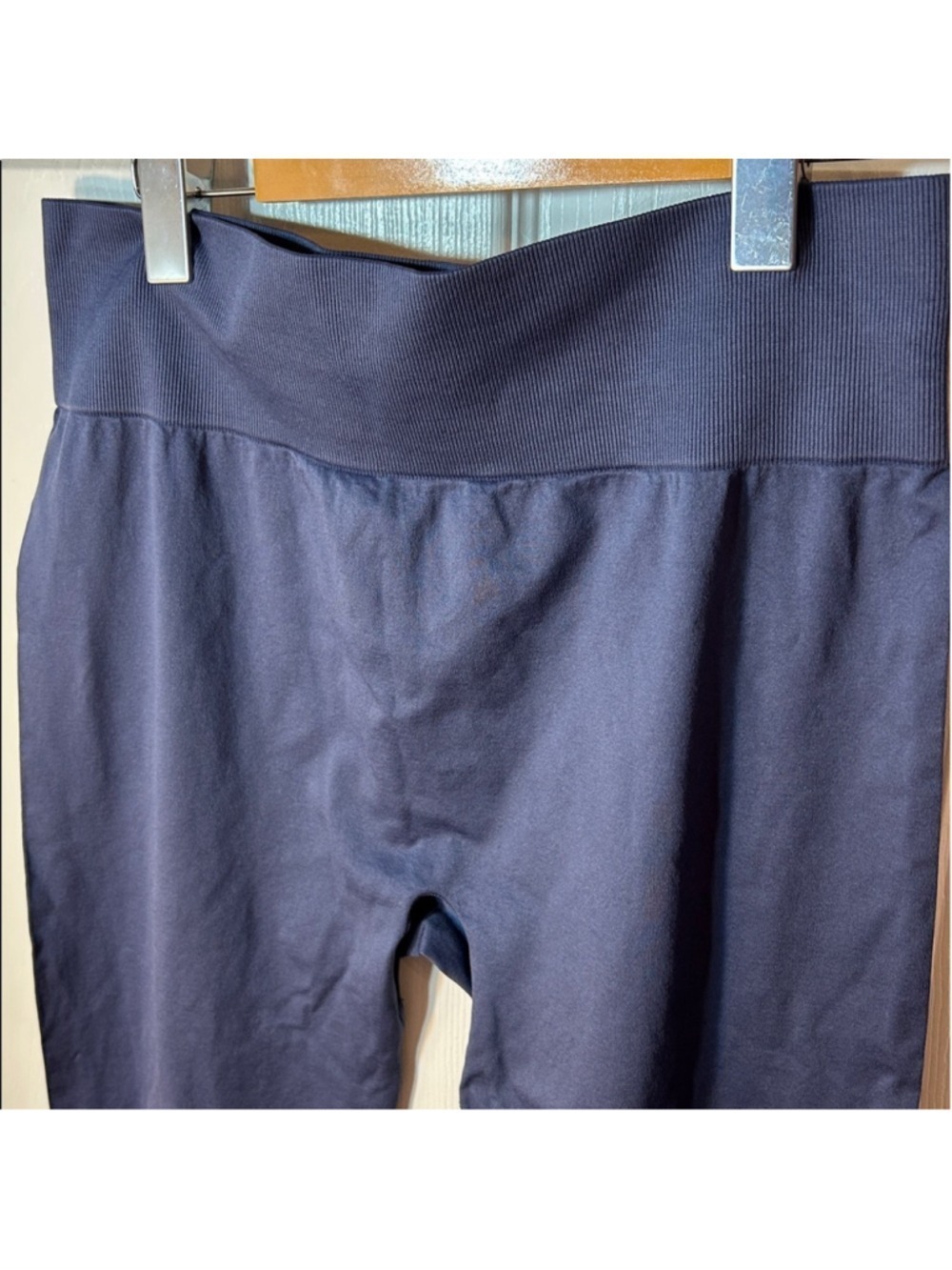 Knix Good to go seamless blue leggings size XL - Picture 5 of 5
